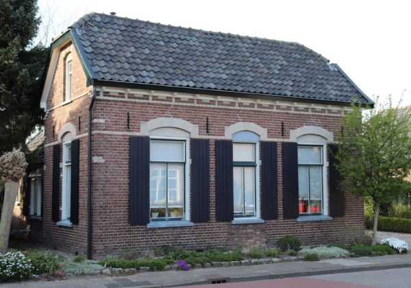 Dr. Alfons Ariënsstraat 15 Steenderen