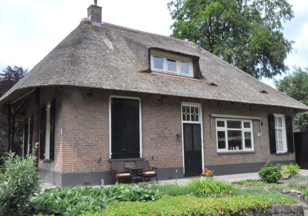 Vorden Kerkhoflaan 4 Begraafplaats