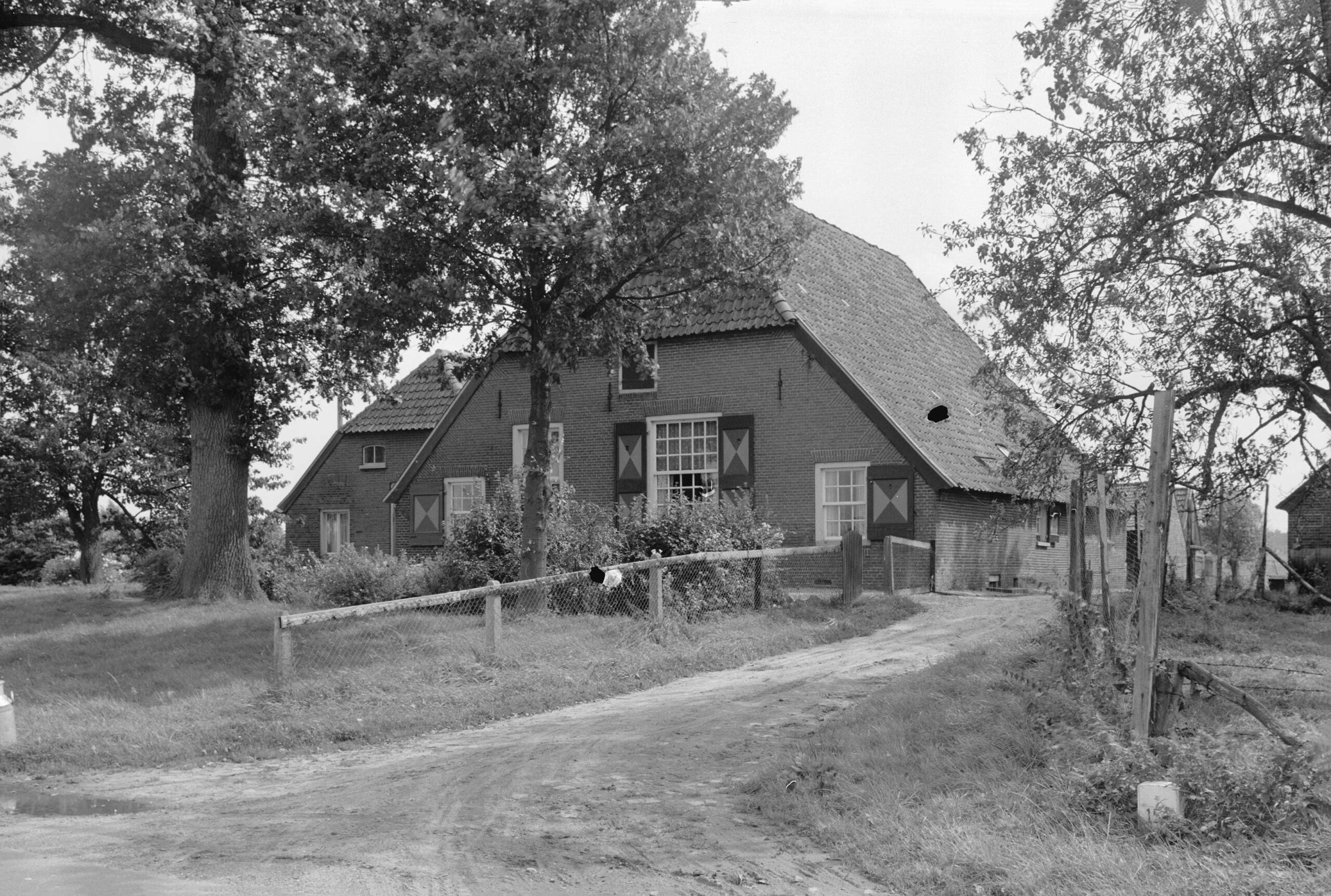 Hummelo Zelhemseweg 6 Boerderij de Vossenplaats