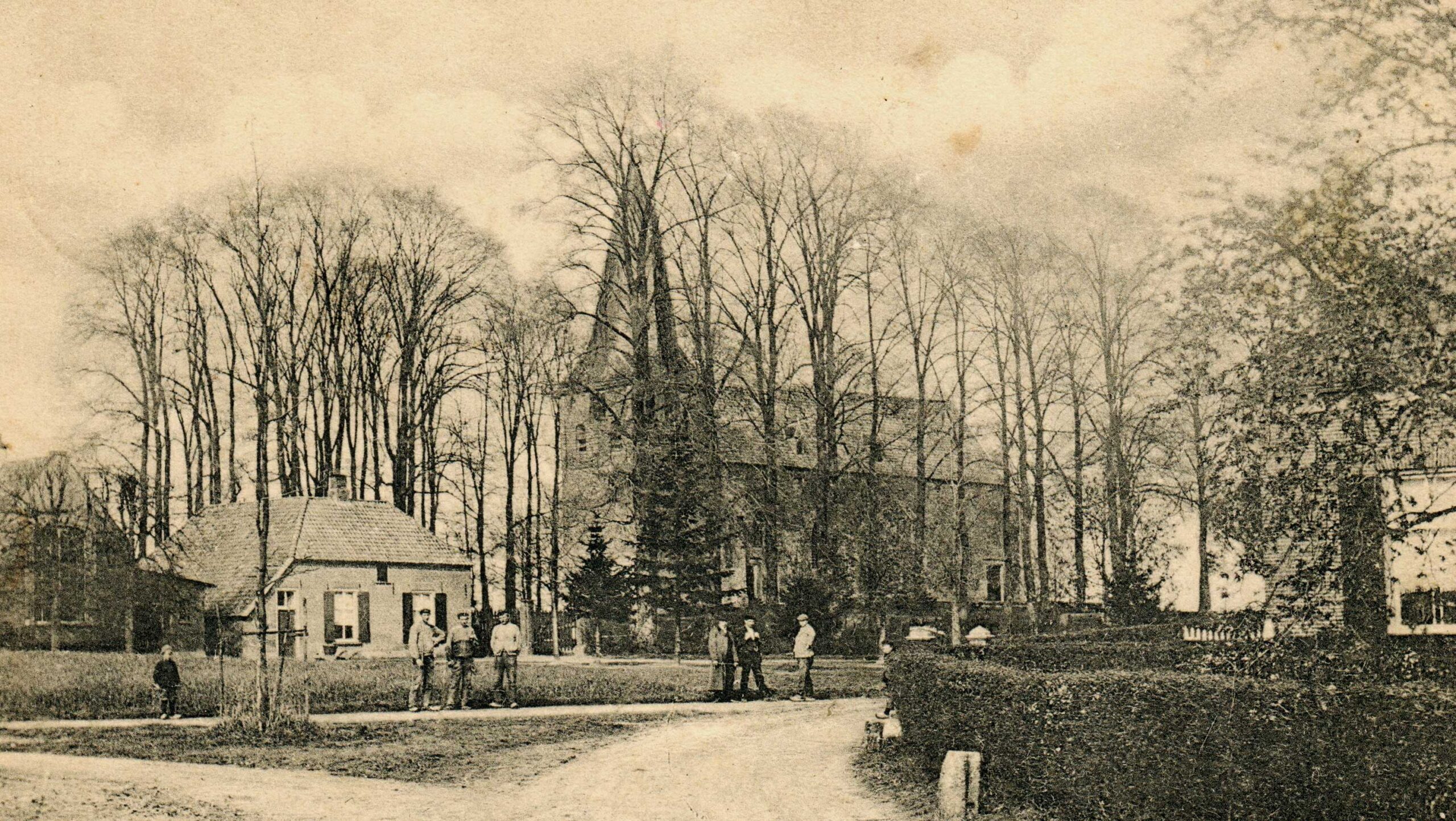 Hoog-Keppel Burg. van Panhuysbrink 11 N.H. Kerk